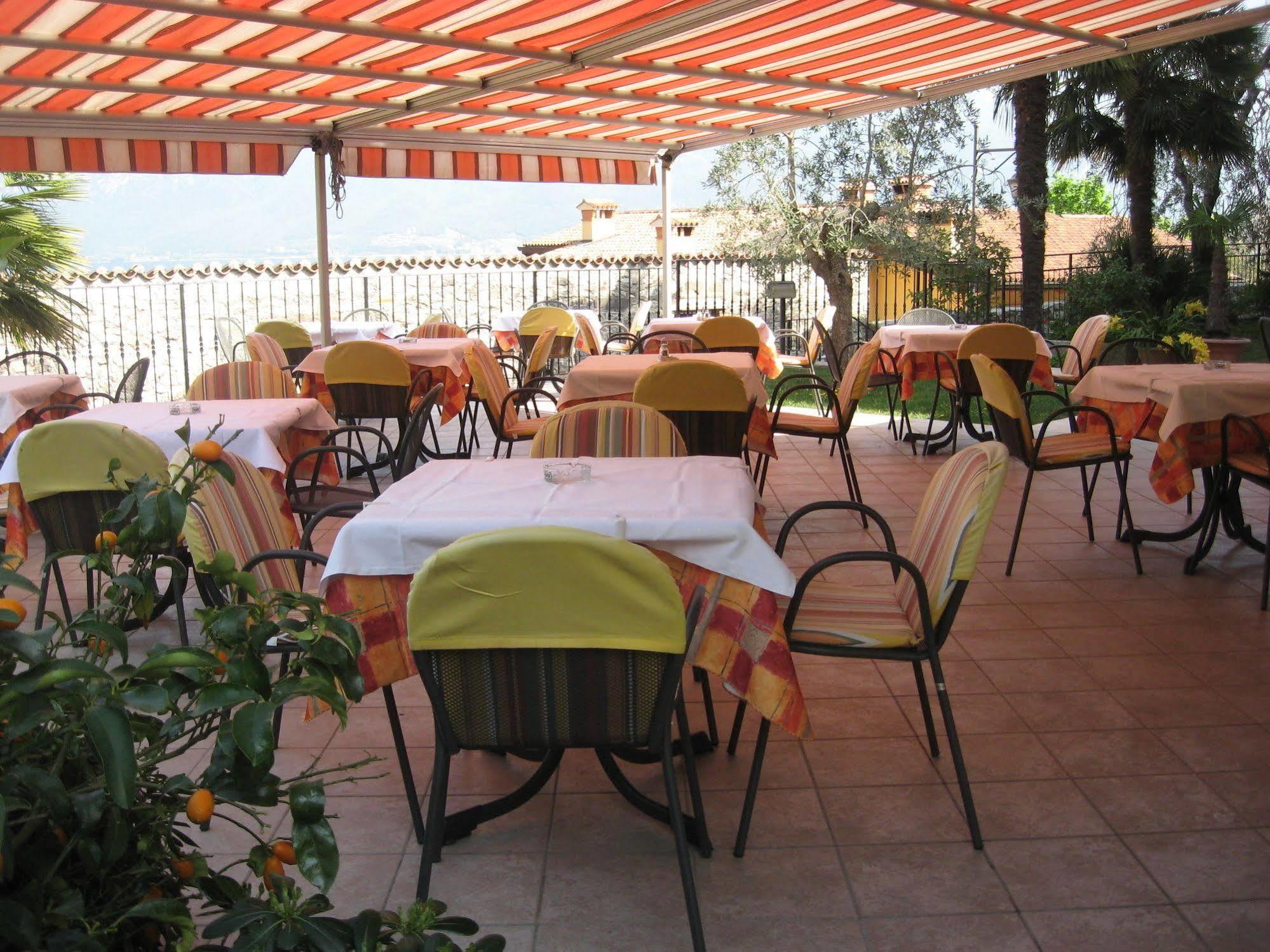 Hotel Susy Limone sul Garda Exterior photo