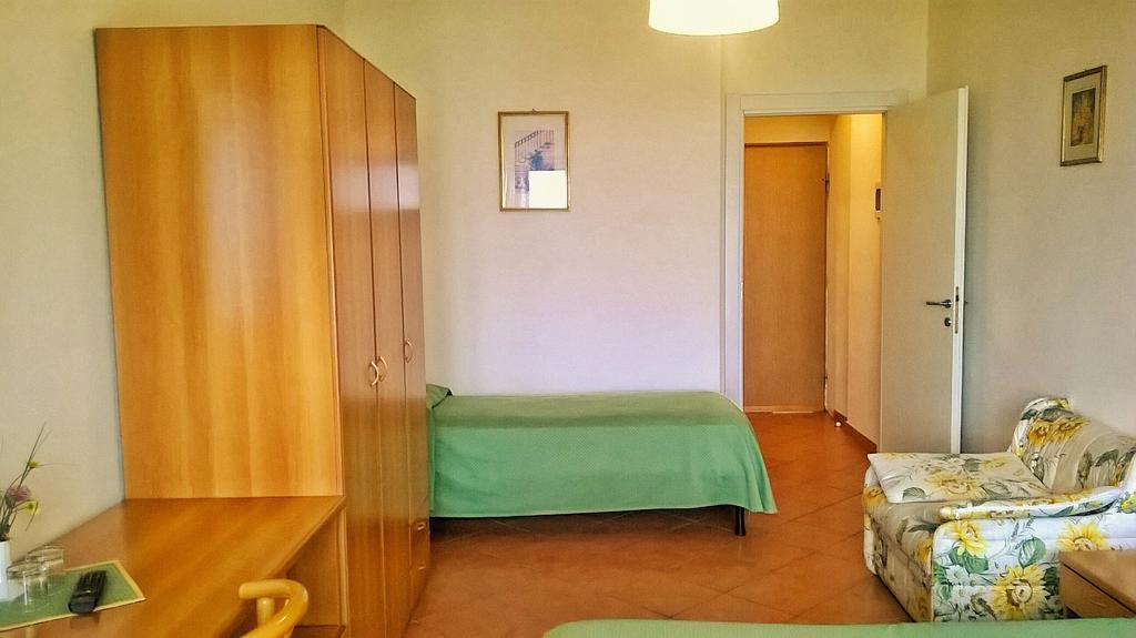 Hotel Susy Limone sul Garda Exterior photo