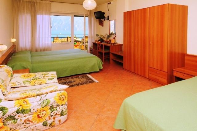 Hotel Susy Limone sul Garda Exterior photo